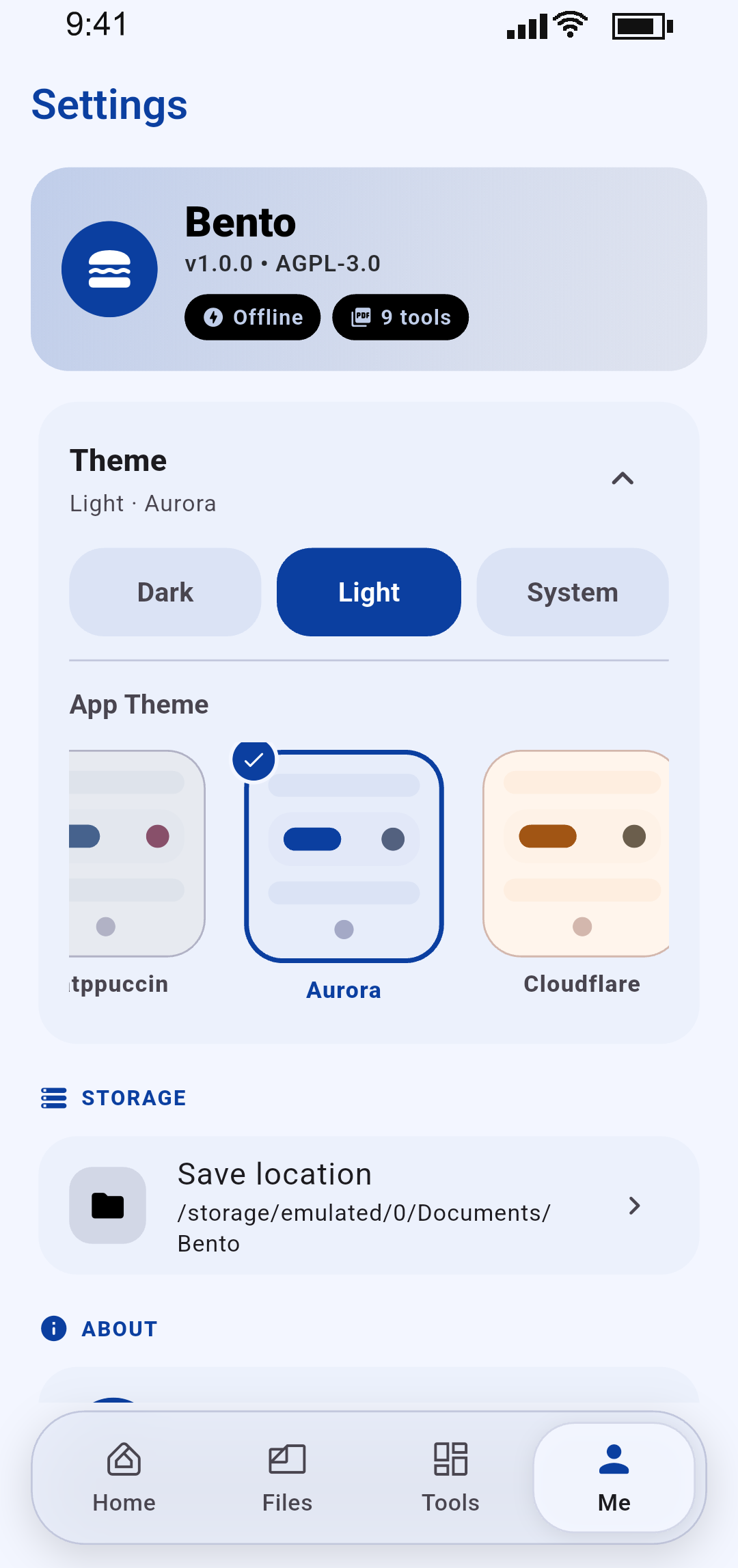 Bento Settings screen with theme previews, save location and app version info